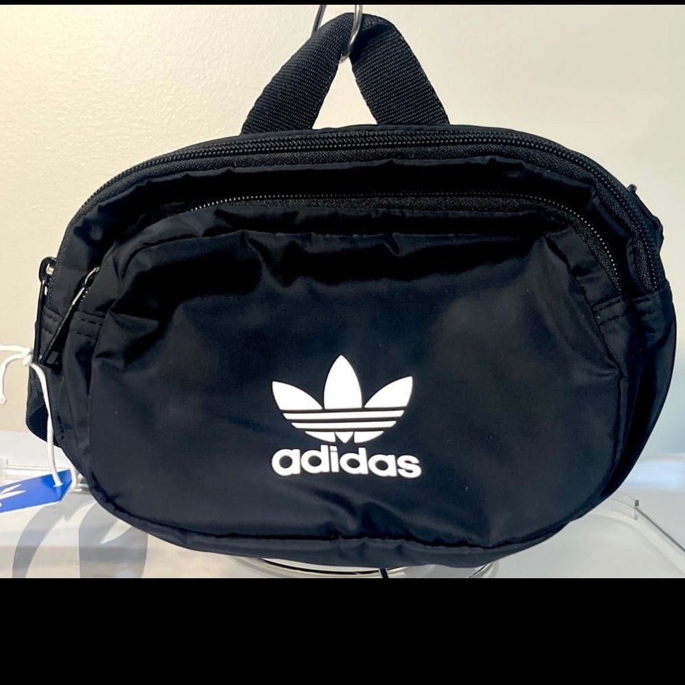 Adidas Originals Cross body/ Waist Pack/Fanny Pack NWT